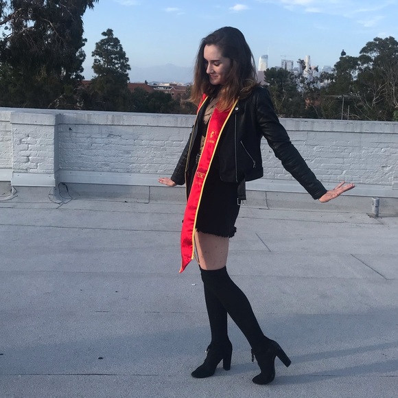 Meet your Posher, Kiki - Picture 5 of 6